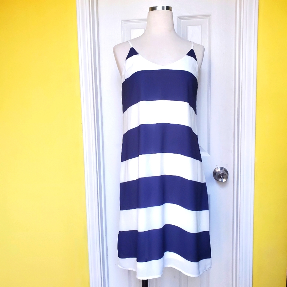 Striped White & Blue Dress Sz Small